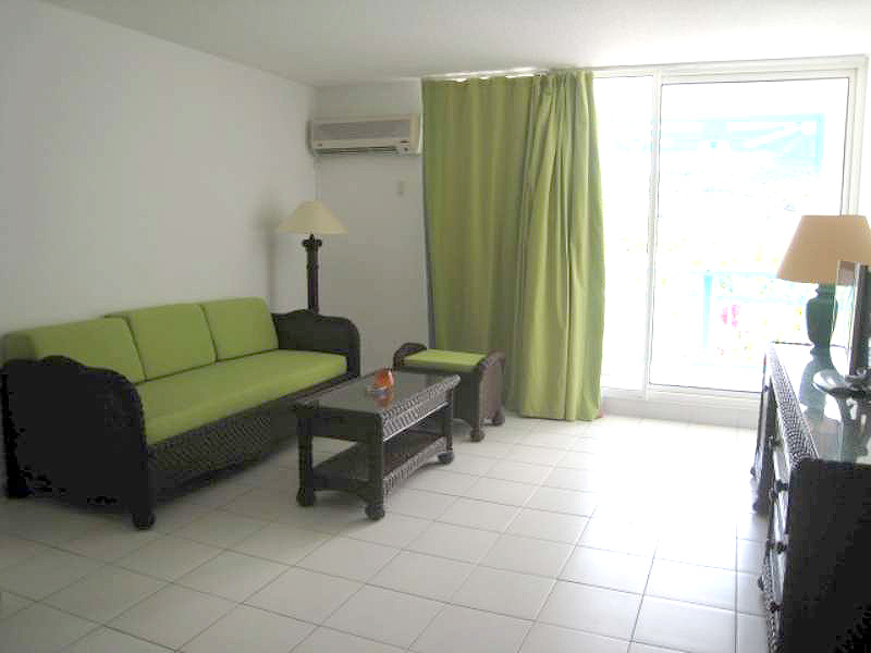 ORIENT BAY Orient Bay St Martin